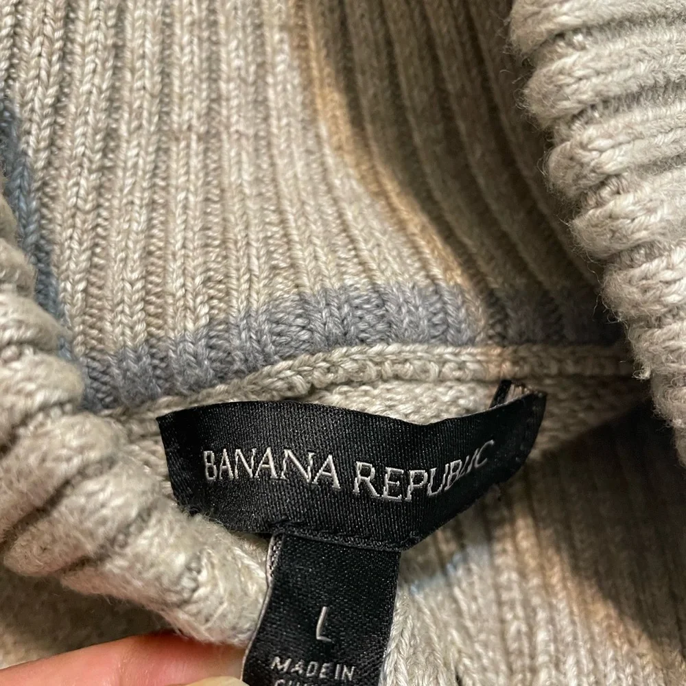 Banana Republic Men's Zipper up Jacket/ Sweater Sz L
